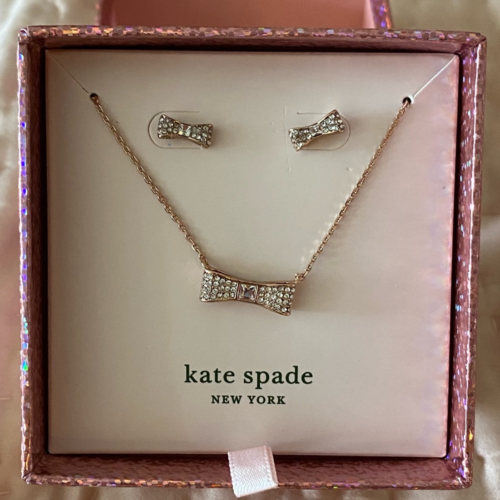 Kate Spade Ready Set Bow Necklace and Earring Set